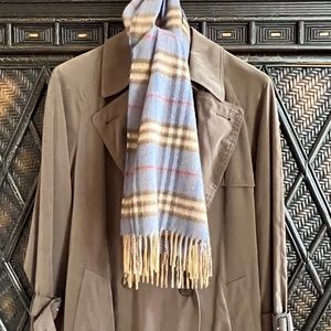 Burberry Vintage Women's Trench Coat, Removable Liner, Cashmere Scarf  Size 4